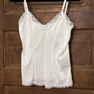 Stunning Lace Trim Vntg Slip Tank ♡
